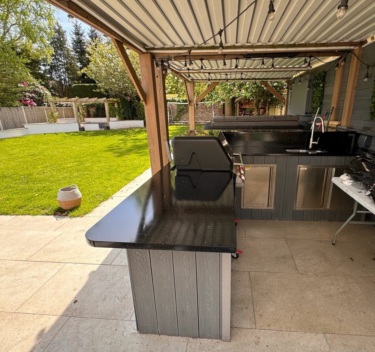 Choosing the Best Outdoor Kitchen Worktops Blog