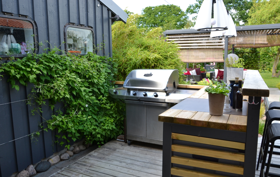 Best outdoor worktops for UK weather: granite, porcelain & More Blog